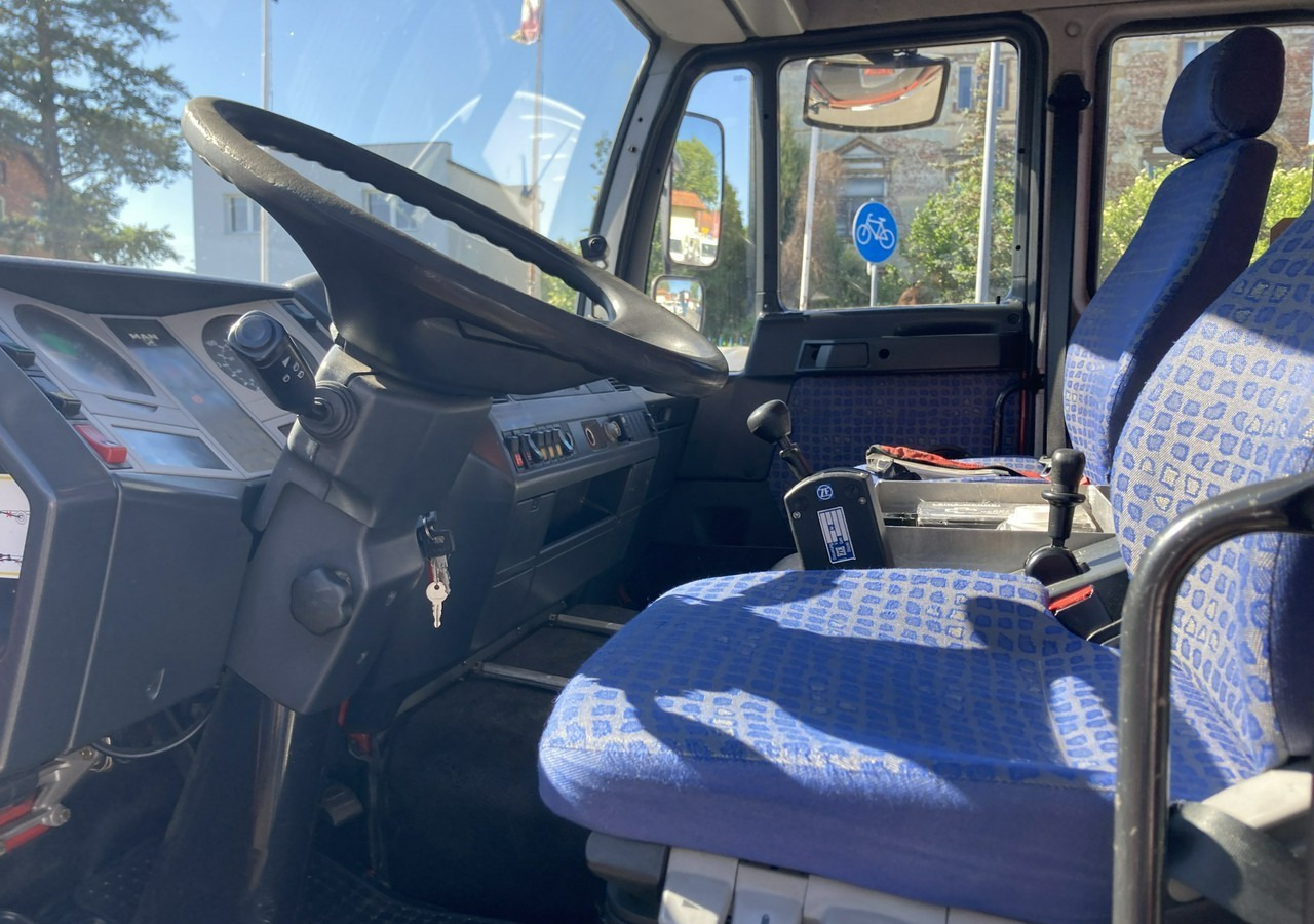 Πυροσβεστικό όχημα MAN L 2000 MAN 15,280 Straż pożarna drabina Strażacka zwyżka 32m Metz Model 20: φωτογραφία 13