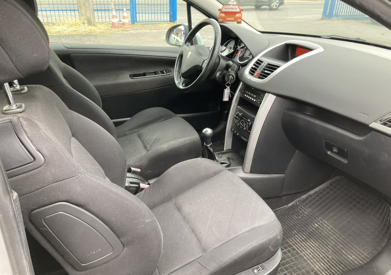 Peugeot 207 Peugeot 207 1.6HDI-16V Klima 2007 - Αυτοκίνητο: φωτογραφία 5 Peugeot 207 Peugeot 207 1.6HDI-16V Klima 2007 - Αυτοκίνητο: φωτογραφία 5