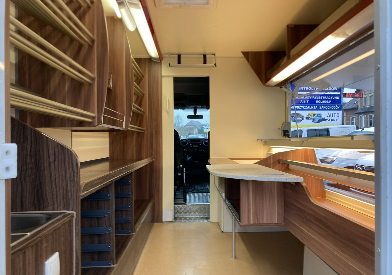 Renault Master Autosklep sklep Bar Gastronomiczny Food Truck Foodtruck Borco 2017 - Αυτοκινούμενη καντίνα: φωτογραφία 3 Renault Master Autosklep sklep Bar Gastronomiczny Food Truck Foodtruck Borco 2017 - Αυτοκινούμενη καντίνα: φωτογραφία 3