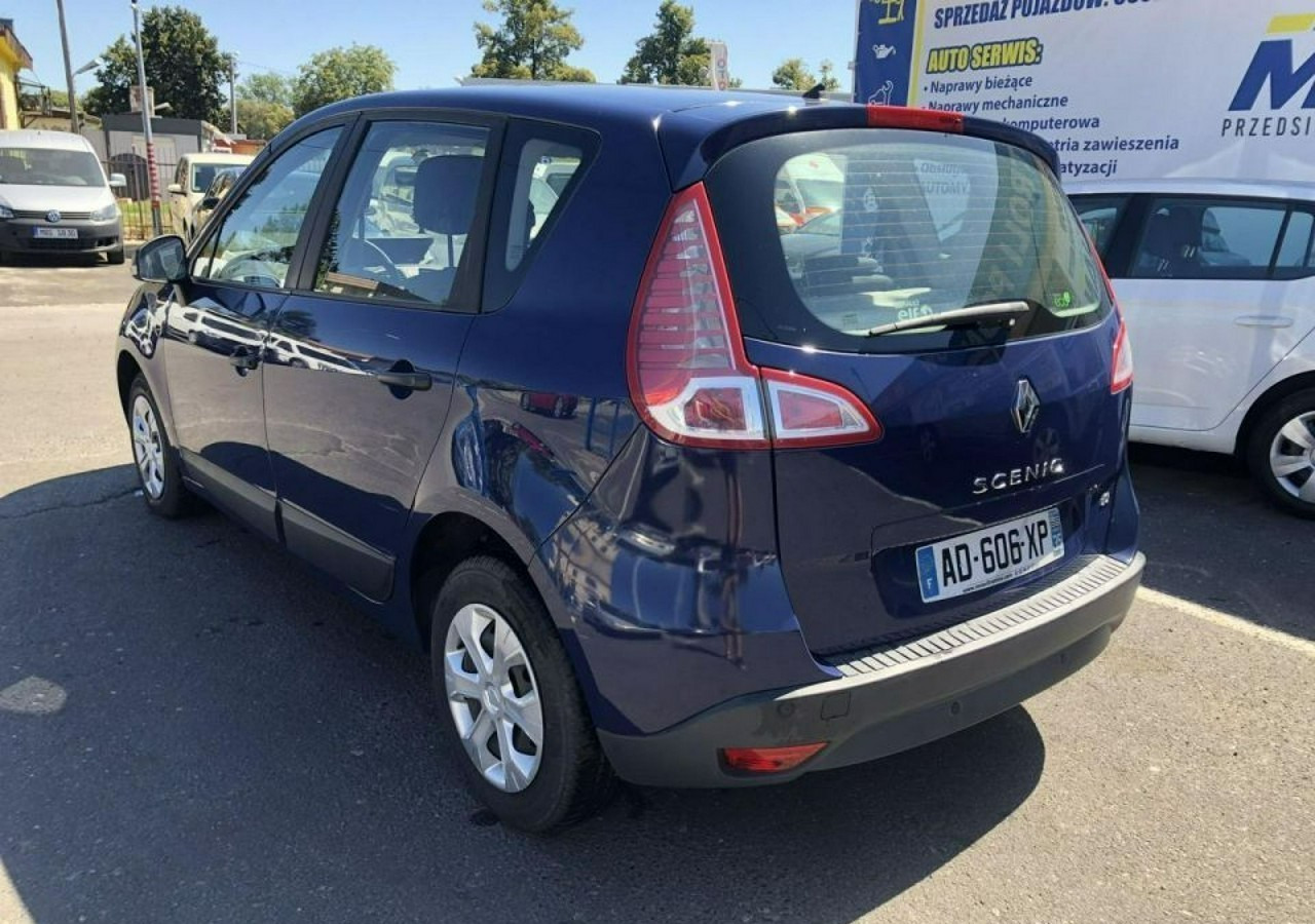 Renault Scenic II 1,5dci Expression KLIMA 98800km 2009 - Αυτοκίνητο: φωτογραφία 4 Renault Scenic II 1,5dci Expression KLIMA 98800km 2009 - Αυτοκίνητο: φωτογραφία 4