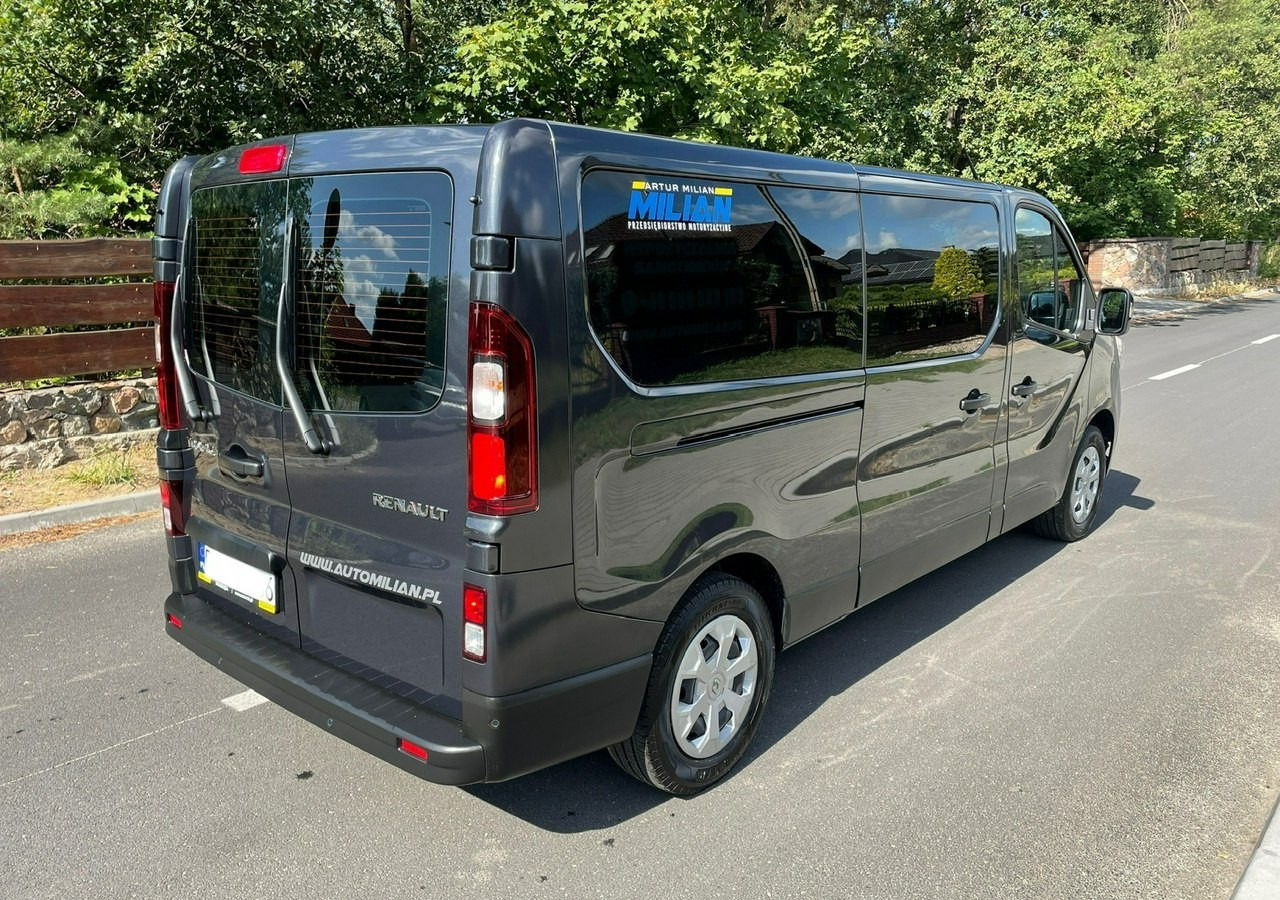 Renault Trafic III 2.0dci 150KM 9-osobowy do przewozu niepełnosprawnych RAMPA 2022 PFRO - Αυτοκίνητο: φωτογραφία 3 Renault Trafic III 2.0dci 150KM 9-osobowy do przewozu niepełnosprawnych RAMPA 2022 PFRO - Αυτοκίνητο: φωτογραφία 3