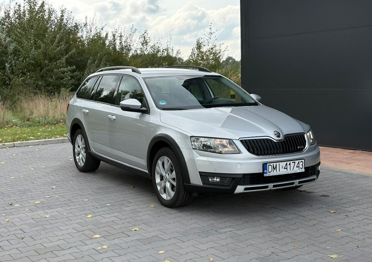 Skoda Octavia III Skoda Octavia 4X4 Scout 2.0 TDI -150KM Model 2017 Bezwypadkowa FV 23 - Αυτοκίνητο: φωτογραφία 1 Skoda Octavia III Skoda Octavia 4X4 Scout 2.0 TDI -150KM Model 2017 Bezwypadkowa FV 23 - Αυτοκίνητο: φωτογραφία 1