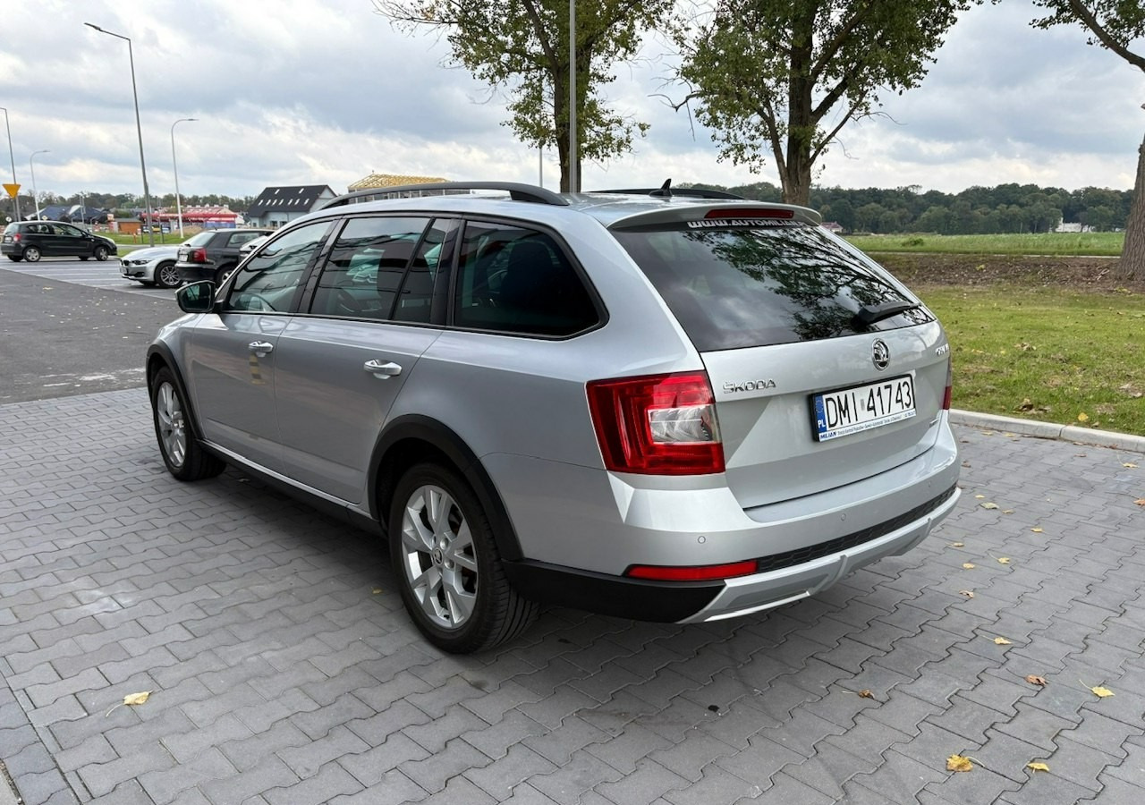 Skoda Octavia III Skoda Octavia 4X4 Scout 2.0 TDI -150KM Model 2017 Bezwypadkowa FV 23 - Αυτοκίνητο: φωτογραφία 5 Skoda Octavia III Skoda Octavia 4X4 Scout 2.0 TDI -150KM Model 2017 Bezwypadkowa FV 23 - Αυτοκίνητο: φωτογραφία 5
