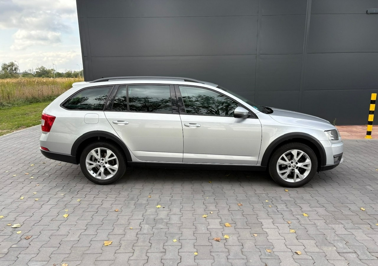 Skoda Octavia III Skoda Octavia 4X4 Scout 2.0 TDI -150KM Model 2017 Bezwypadkowa FV 23 - Αυτοκίνητο: φωτογραφία 3 Skoda Octavia III Skoda Octavia 4X4 Scout 2.0 TDI -150KM Model 2017 Bezwypadkowa FV 23 - Αυτοκίνητο: φωτογραφία 3