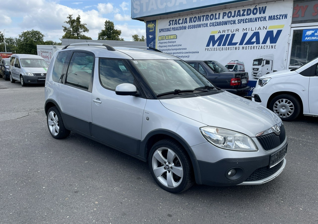 Skoda Roomster I Roomster Scout 1.6-16V Klima 2012 - Αυτοκίνητο: φωτογραφία 3 Skoda Roomster I Roomster Scout 1.6-16V Klima 2012 - Αυτοκίνητο: φωτογραφία 3