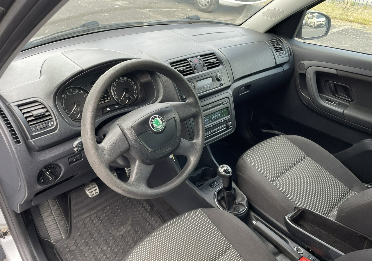 Skoda Roomster I Roomster Scout 1.6-16V Klima 2012 - Αυτοκίνητο: φωτογραφία 2 Skoda Roomster I Roomster Scout 1.6-16V Klima 2012 - Αυτοκίνητο: φωτογραφία 2