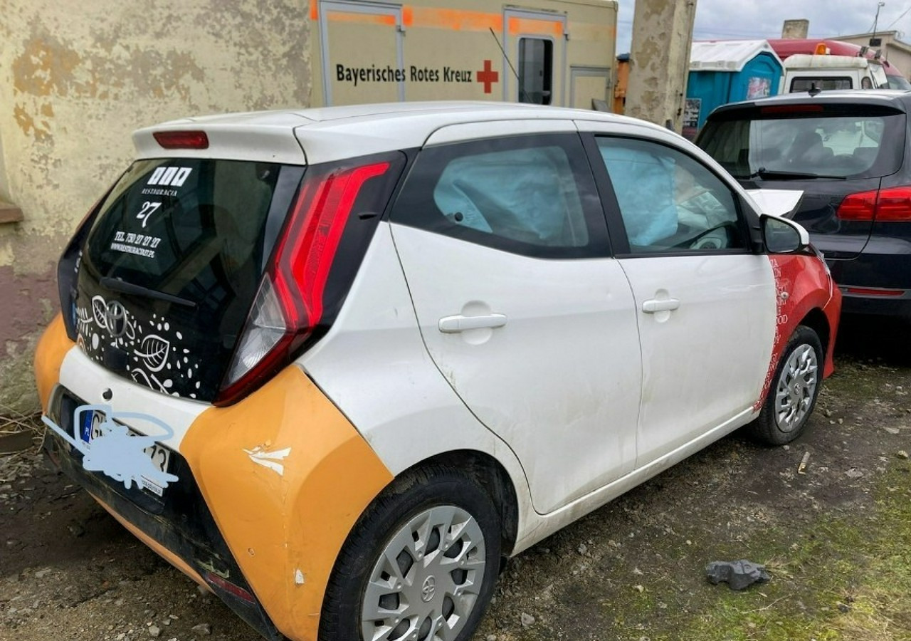 Toyota Aygo II Aygo 1.0-16V Klima Salon PL 2021 Bezyna + LPG - Αυτοκίνητο: φωτογραφία 2 Toyota Aygo II Aygo 1.0-16V Klima Salon PL 2021 Bezyna + LPG - Αυτοκίνητο: φωτογραφία 2