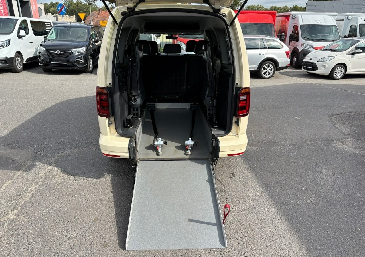 Volkswagen Caddy III Caddy 2.0-150 Niepełnosprawnych inwalida rampa Bogate wyposażeniePFR - Station wagon: φωτογραφία 5 Volkswagen Caddy III Caddy 2.0-150 Niepełnosprawnych inwalida rampa Bogate wyposażeniePFR - Station wagon: φωτογραφία 5