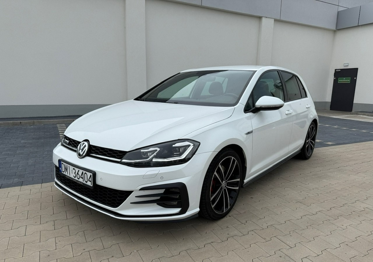 Volkswagen Golf VII GTD 2.0TDI 184KM FullLed Navi Klimatronik ACC Asystenci - Λιμουζίνα/ Sedan: φωτογραφία 1 Volkswagen Golf VII GTD 2.0TDI 184KM FullLed Navi Klimatronik ACC Asystenci - Λιμουζίνα/ Sedan: φωτογραφία 1