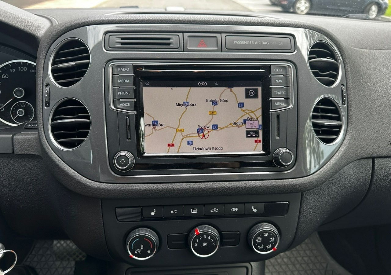 SUV Volkswagen Tiguan II 1.4TSI DSG 150KM LIFT 2016 Automat Navi Klima Alu: φωτογραφία 17 SUV Volkswagen Tiguan II 1.4TSI DSG 150KM LIFT 2016 Automat Navi Klima Alu: φωτογραφία 17