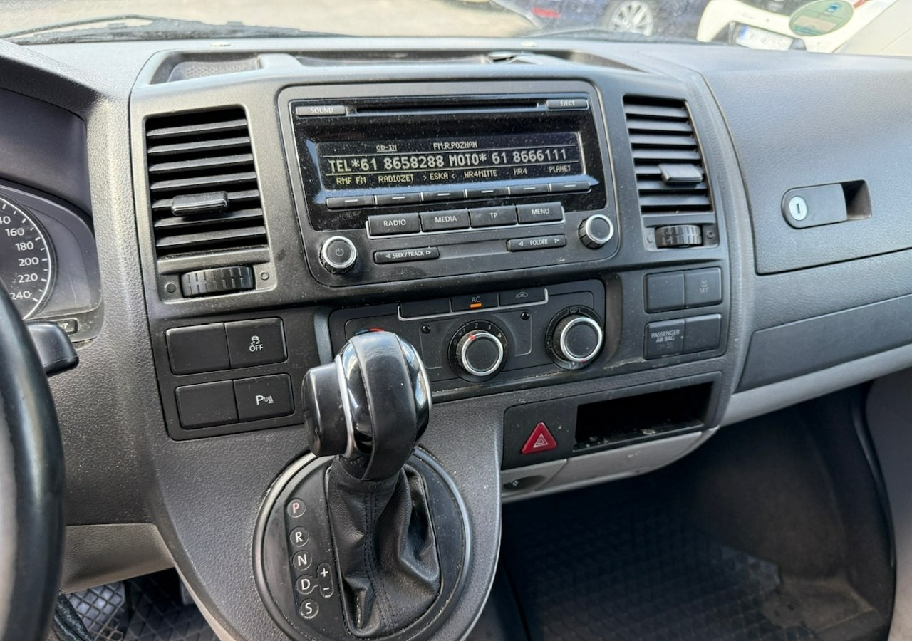 Επαγγελματικό αυτοκίνητο ψυγείο Volkswagen Transporter Transporter T5 LIFT 2.0-180 KM, DSG7 Chłodnia Konvekta Model 2012: φωτογραφία 12