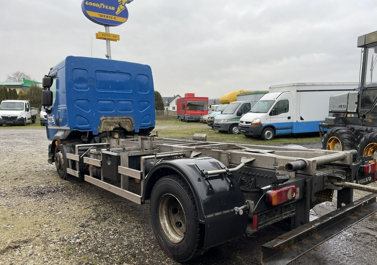 Volvo Inny Volvo Volvo FLB3C-280 Rama Klima 16000DMC 2016r EURO 6 - Φορτηγό σασί: φωτογραφία 3 Volvo Inny Volvo Volvo FLB3C-280 Rama Klima 16000DMC 2016r EURO 6 - Φορτηγό σασί: φωτογραφία 3