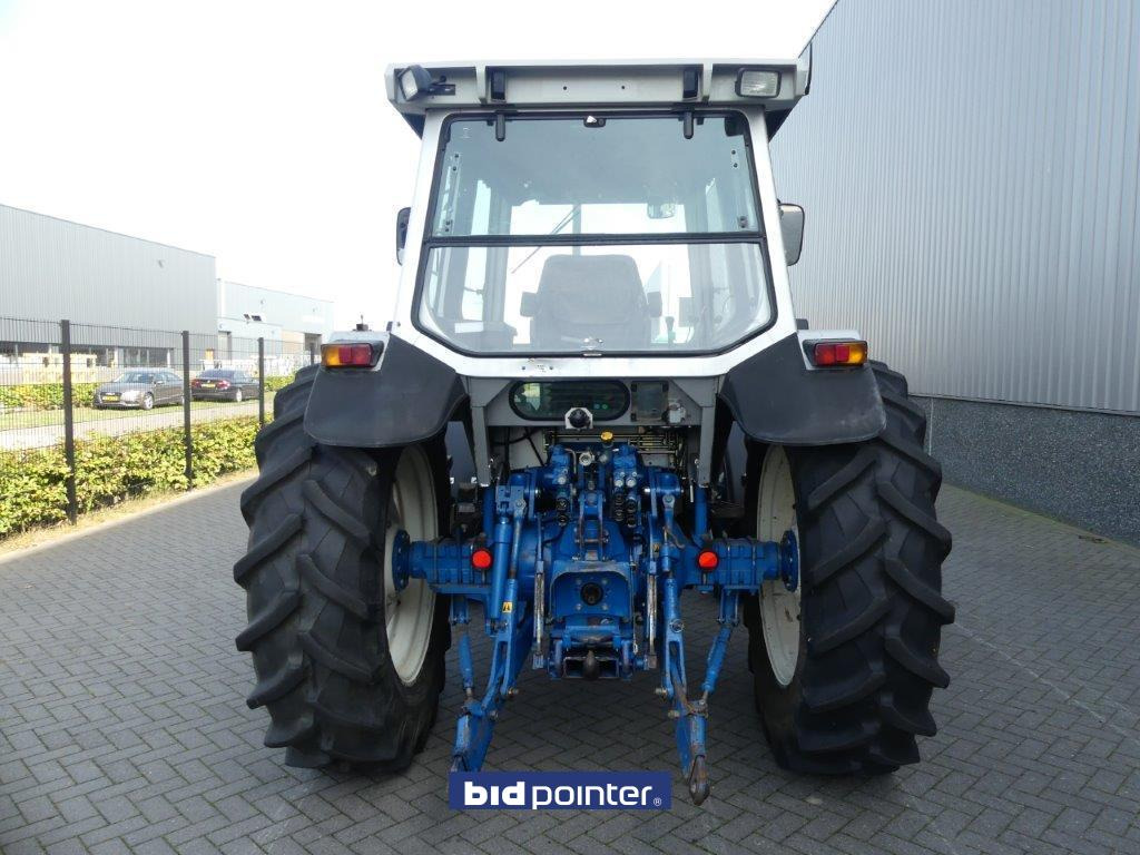 Ford 7810 Silver Jubilee - Τρακτέρ: φωτογραφία 4 Ford 7810 Silver Jubilee - Τρακτέρ: φωτογραφία 4