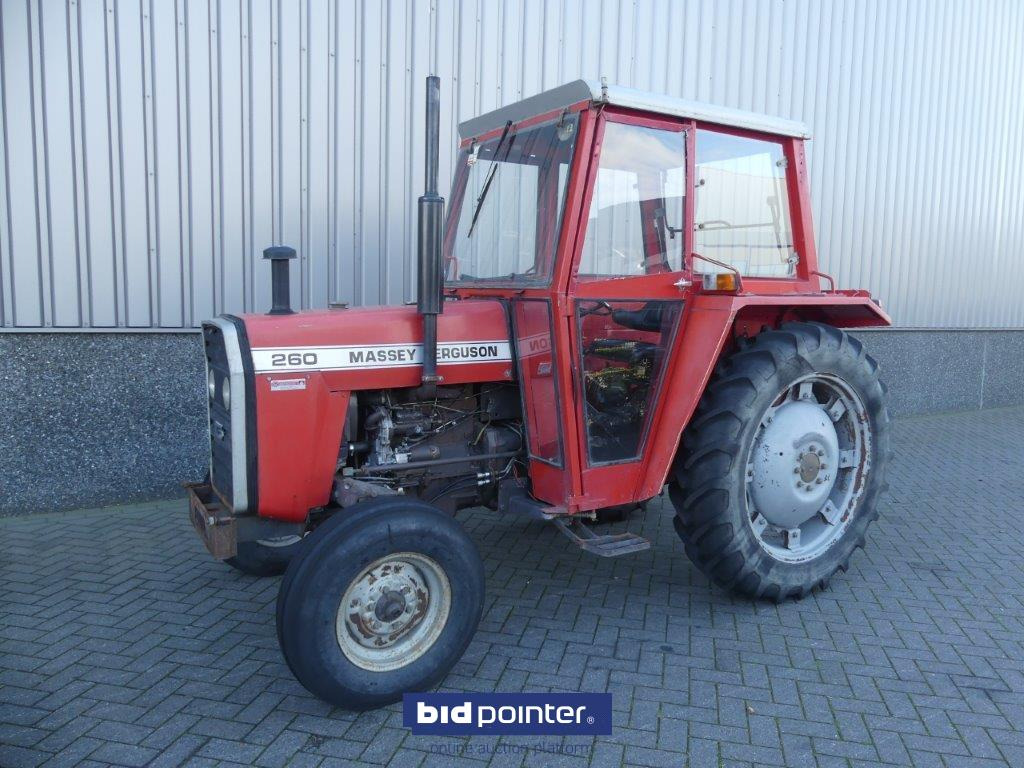 Massey Ferguson 260 with 4226 Hours and powersteering - Τρακτέρ: φωτογραφία 1 Massey Ferguson 260 with 4226 Hours and powersteering - Τρακτέρ: φωτογραφία 1