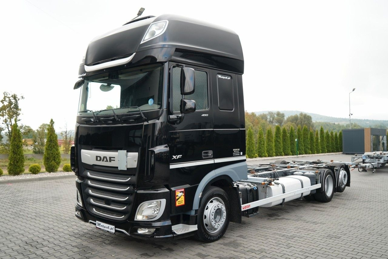 DAF XF 480 / BDF / 6X2 / SSC / I-PARK COOL / OŚ POD - Φορτηγό μεταφοράς εμπορευματοκιβωτίων/ Κινητό αμάξωμα: φωτογραφία 1 DAF XF 480 / BDF / 6X2 / SSC / I-PARK COOL / OŚ POD - Φορτηγό μεταφοράς εμπορευματοκιβωτίων/ Κινητό αμάξωμα: φωτογραφία 1