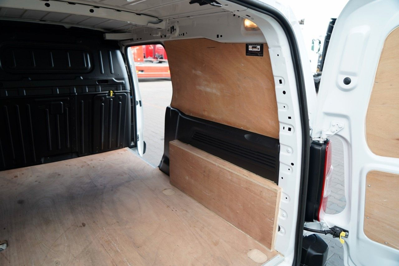 Μίσθωση  Fiat DOBLO  / FURGON / BLASZAK / 2023 R  / SPROWADZON Fiat DOBLO  / FURGON / BLASZAK / 2023 R  / SPROWADZON: φωτογραφία 12