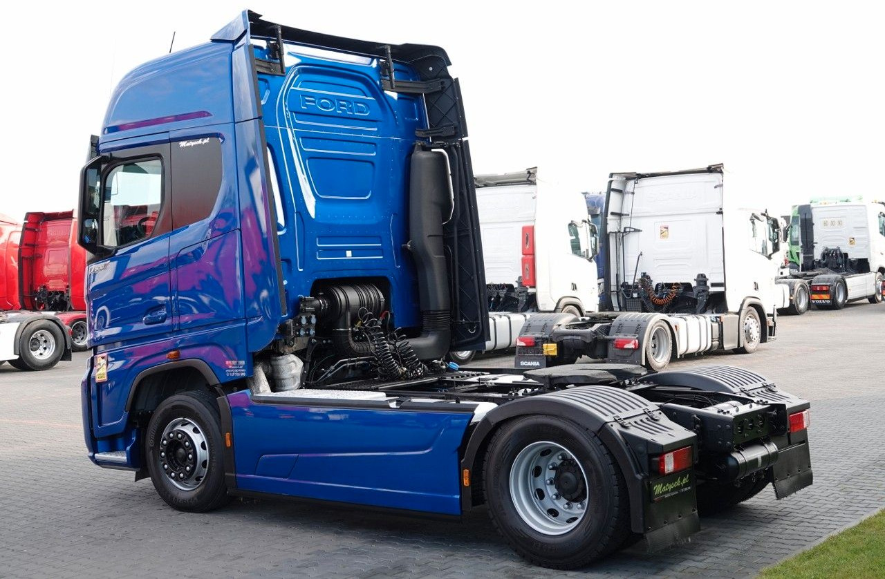 Ford F-MAX 500 / RETARDER / OPONY 100% / PO KONTRAKC - Τράκτορας: φωτογραφία 4 Ford F-MAX 500 / RETARDER / OPONY 100% / PO KONTRAKC - Τράκτορας: φωτογραφία 4