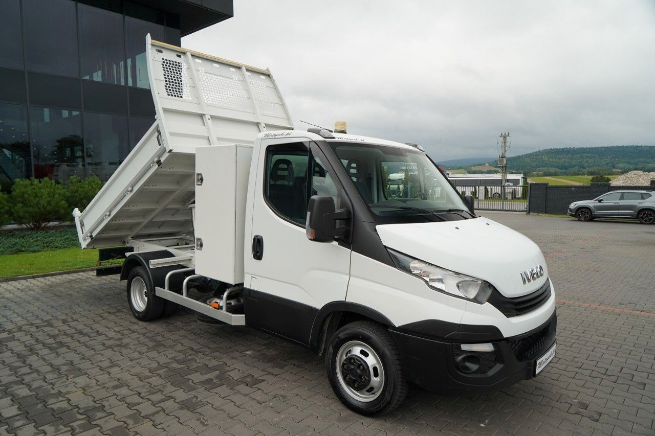 Iveco 35-140 / WYWROTKA TYLNOZSYPOWA / BLIŹNIAK / SKRZ - Όχημα με ανατρεπομενη καροτσα: φωτογραφία 4 Iveco 35-140 / WYWROTKA TYLNOZSYPOWA / BLIŹNIAK / SKRZ - Όχημα με ανατρεπομενη καροτσα: φωτογραφία 4