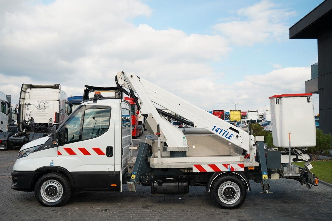 Iveco DAILY 35-140 / ZWYŻKA / PODNOŚNIK KOSZOWY FRANCE - Φορτηγό με εναέρια πλατφόρμα: φωτογραφία 4 Iveco DAILY 35-140 / ZWYŻKA / PODNOŚNIK KOSZOWY FRANCE - Φορτηγό με εναέρια πλατφόρμα: φωτογραφία 4