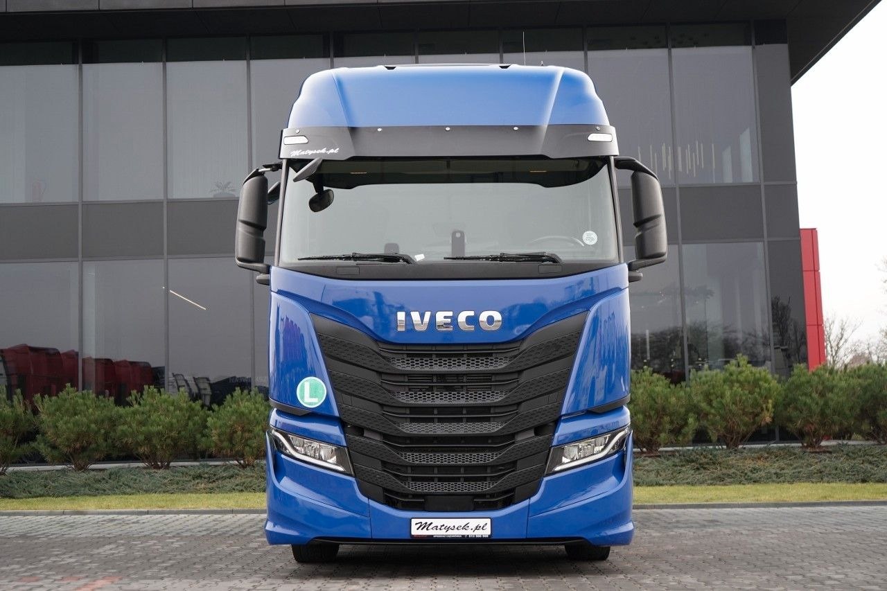 Iveco S-WAY / 460 / RETARDER / LNG - Τράκτορας: φωτογραφία 3 Iveco S-WAY / 460 / RETARDER / LNG - Τράκτορας: φωτογραφία 3