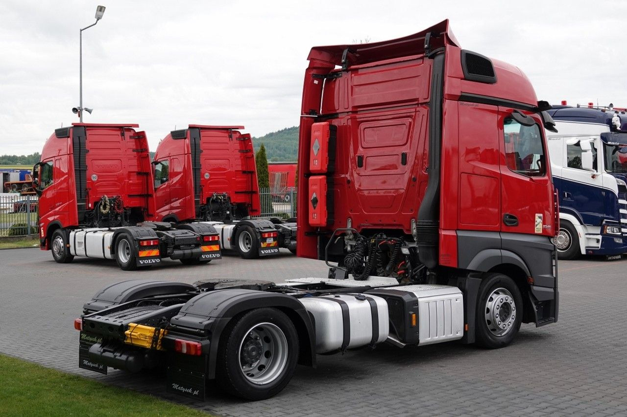 Mercedes-Benz ACTROS 1845 / LOW DECK / MEGA / BIG SPACE / PO K - Τράκτορας: φωτογραφία 3 Mercedes-Benz ACTROS 1845 / LOW DECK / MEGA / BIG SPACE / PO K - Τράκτορας: φωτογραφία 3