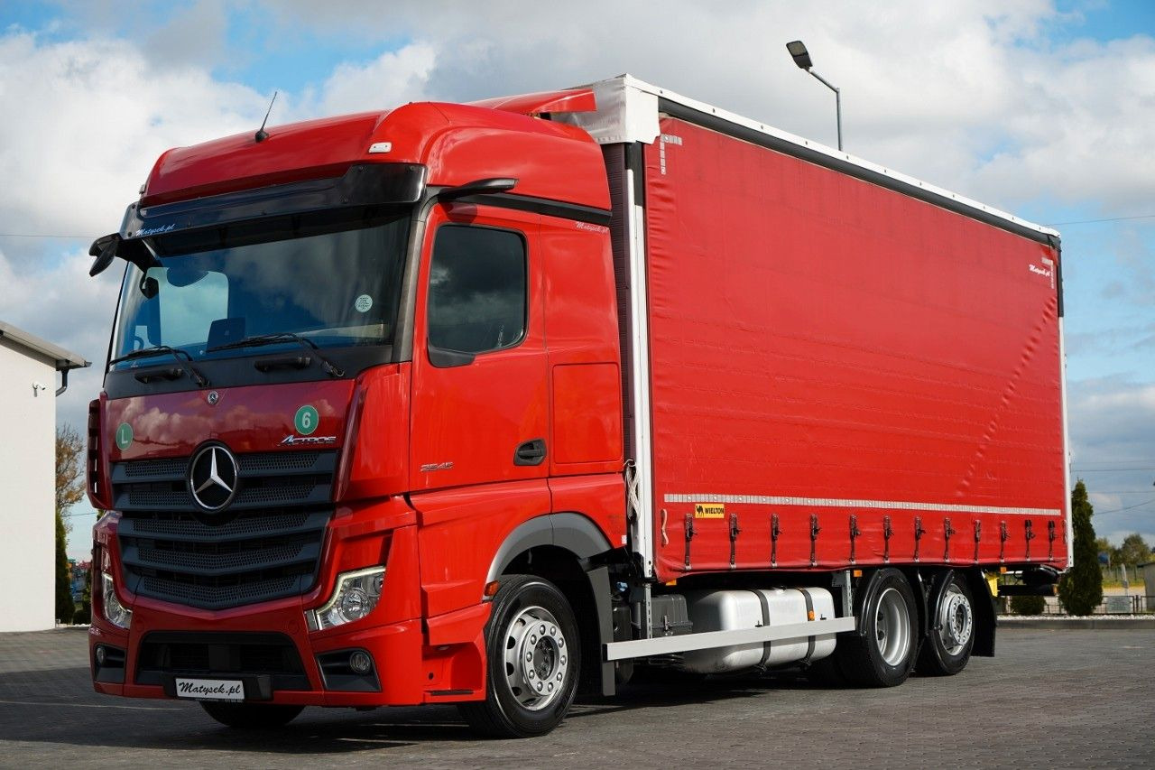 Mercedes-Benz ACTROS 2545 / SOLÓWKA / 6x2 / OŚ PODNOSZONA / B - Φορτηγό μουσαμάς: φωτογραφία 1 Mercedes-Benz ACTROS 2545 / SOLÓWKA / 6x2 / OŚ PODNOSZONA / B - Φορτηγό μουσαμάς: φωτογραφία 1
