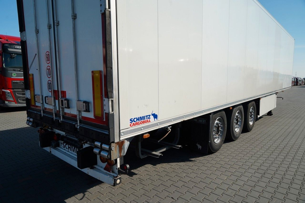 Επικαθήμενο ψυγείο Schmitz Cargobull / CHŁODNIA / THERMO KING SLX 300 / HAKÓWKA / OŚ: φωτογραφία 9 Επικαθήμενο ψυγείο Schmitz Cargobull / CHŁODNIA / THERMO KING SLX 300 / HAKÓWKA / OŚ: φωτογραφία 9