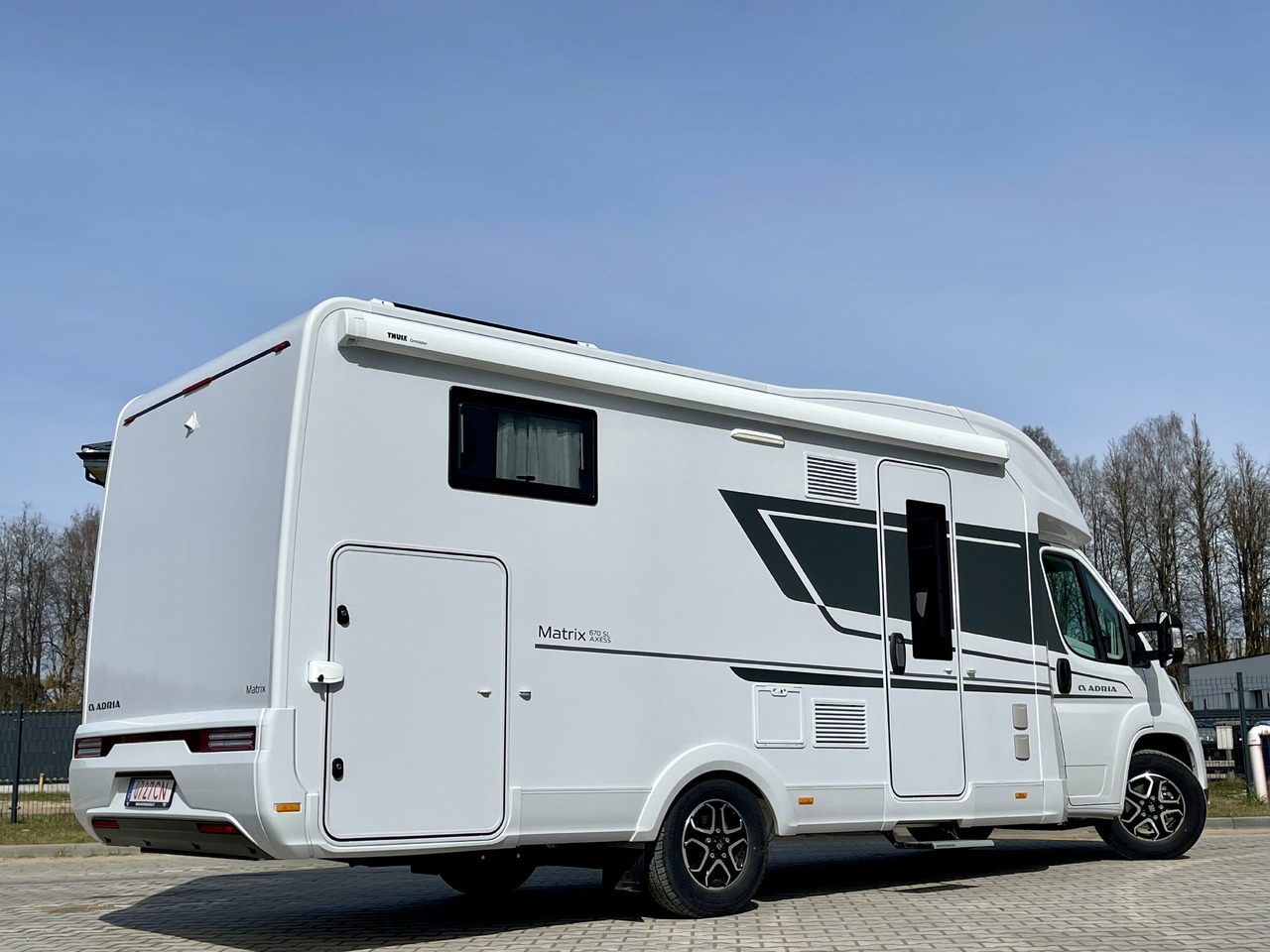 ADRIA Matrix 670 SL - Ημιενιαίο αυτοκινούμενο: φωτογραφία 3 ADRIA Matrix 670 SL - Ημιενιαίο αυτοκινούμενο: φωτογραφία 3