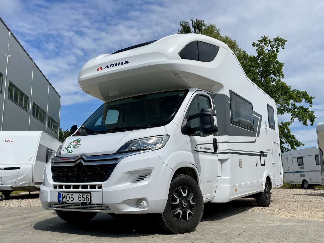 ADRIA - Αυτοκινούμενο με σοφίτα: φωτογραφία 2 ADRIA - Αυτοκινούμενο με σοφίτα: φωτογραφία 2