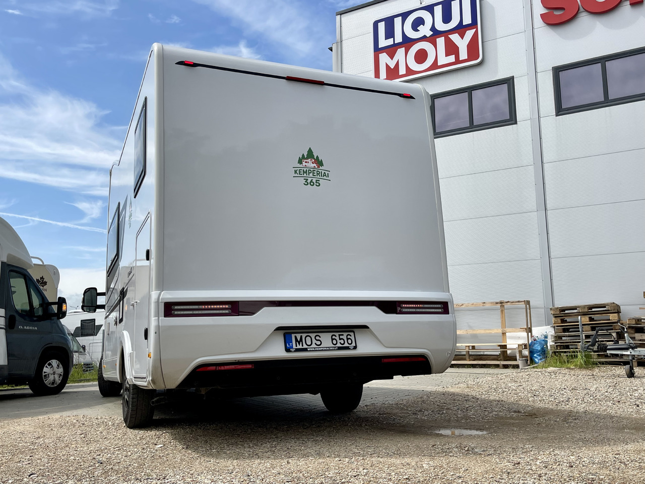 ADRIA - Αυτοκινούμενο με σοφίτα: φωτογραφία 4 ADRIA - Αυτοκινούμενο με σοφίτα: φωτογραφία 4