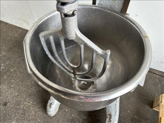 Hobart AE200 Planetary mixer - Μηχανή τροφίμων: φωτογραφία 3 Hobart AE200 Planetary mixer - Μηχανή τροφίμων: φωτογραφία 3