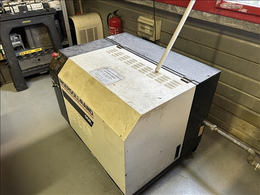 Ingersoll Rand ML5.5 Air compressor - Μηχανή τροφίμων: φωτογραφία 2 Ingersoll Rand ML5.5 Air compressor - Μηχανή τροφίμων: φωτογραφία 2