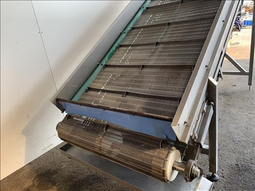 NNP flighted elevator conveyor - Μεταφορική ταινία: φωτογραφία 3 NNP flighted elevator conveyor - Μεταφορική ταινία: φωτογραφία 3