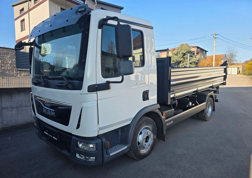 MAN TGL 12.250 /12.220 / ATEGO/ WYWROTKA / 2016 / NOWA ZABUDOWA - Φορτηγό ανατρεπόμενο: φωτογραφία 1 MAN TGL 12.250 /12.220 / ATEGO/ WYWROTKA / 2016 / NOWA ZABUDOWA - Φορτηγό ανατρεπόμενο: φωτογραφία 1