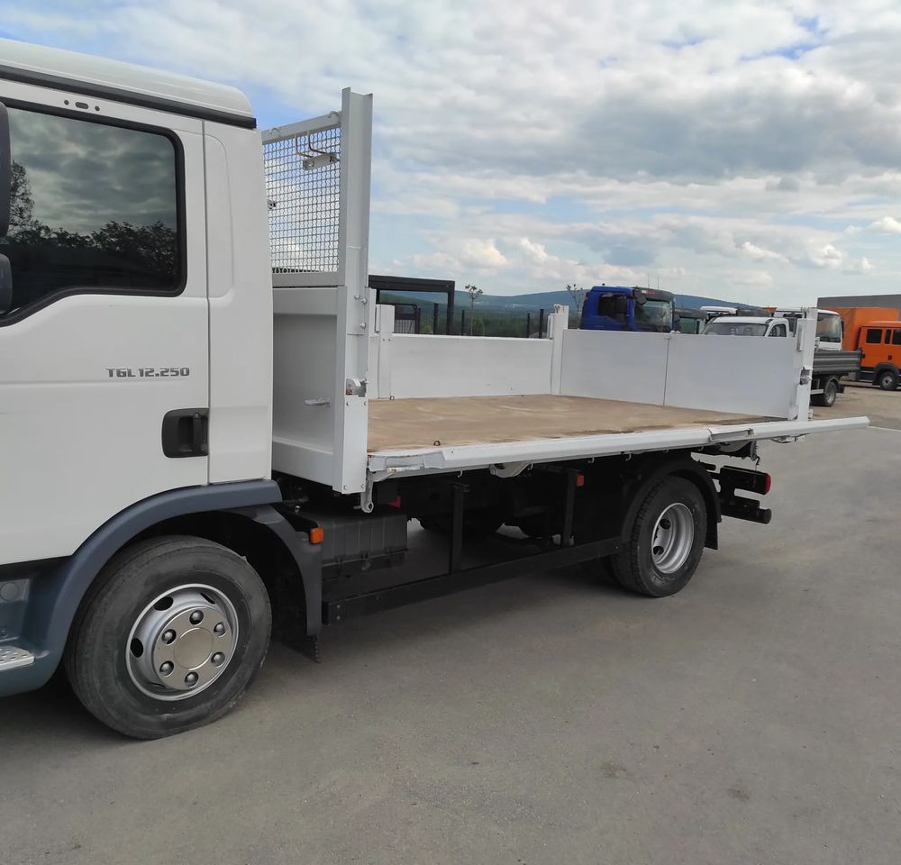 MAN TGL 12.250 /12.220 / ATEGO/ - Φορτηγό ανατρεπόμενο: φωτογραφία 1 MAN TGL 12.250 /12.220 / ATEGO/ - Φορτηγό ανατρεπόμενο: φωτογραφία 1