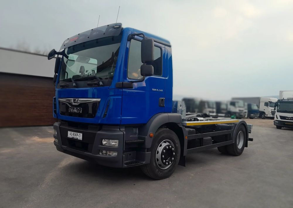 MAN TGM 18.340 urządzenie hakowe AXOR - Φορτηγό φόρτωσης γάντζου: φωτογραφία 1 MAN TGM 18.340 urządzenie hakowe AXOR - Φορτηγό φόρτωσης γάντζου: φωτογραφία 1