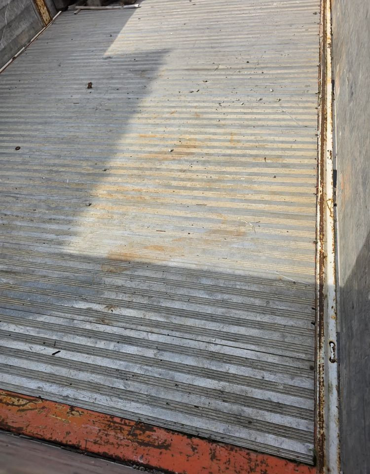 Volvo FM7 - Φορτηγό με ανοιχτή καρότσα, Φορτηγό με γερανό: φωτογραφία 4 Volvo FM7 - Φορτηγό με ανοιχτή καρότσα, Φορτηγό με γερανό: φωτογραφία 4