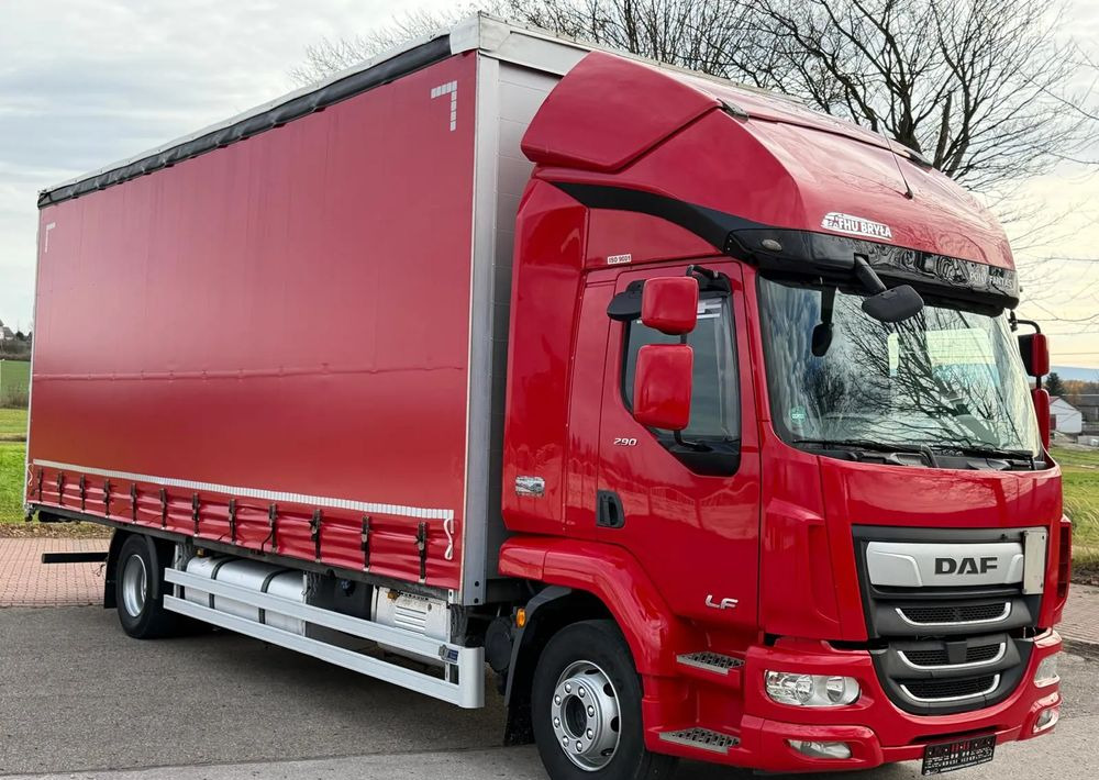 DAF LF 260 / WINDA / 16TON DMC / 3M WYSOKOŚĆ / JUMBO / FIRANKA / SYPIALKA / AUTOMAT / JEDEN WŁAŚCICIE / EURO 6 / 2017/ SPROWADZONY / 19 PALET / DUŻA ŁADOWNOŚĆ / - Φορτηγό μουσαμάς: φωτογραφία 2 DAF LF 260 / WINDA / 16TON DMC / 3M WYSOKOŚĆ / JUMBO / FIRANKA / SYPIALKA / AUTOMAT / JEDEN WŁAŚCICIE / EURO 6 / 2017/ SPROWADZONY / 19 PALET / DUŻA ŁADOWNOŚĆ / - Φορτηγό μουσαμάς: φωτογραφία 2