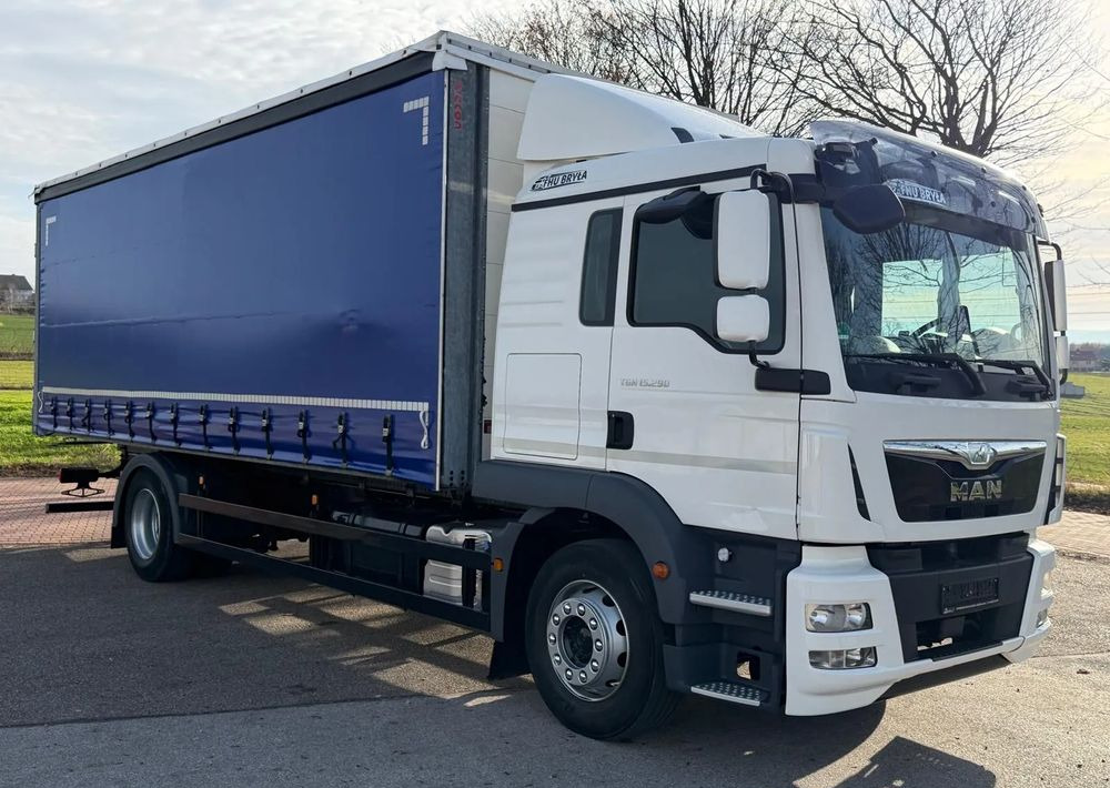 MAN TGM 15.290 / FIRANKA / 2016R / KLIMA POSTOJOWA /SPROWADZONY/ 8T ŁADOWNOŚĆ / 17 PALET / E6 / WINDA / - Φορτηγό μουσαμάς: φωτογραφία 2 MAN TGM 15.290 / FIRANKA / 2016R / KLIMA POSTOJOWA /SPROWADZONY/ 8T ŁADOWNOŚĆ / 17 PALET / E6 / WINDA / - Φορτηγό μουσαμάς: φωτογραφία 2