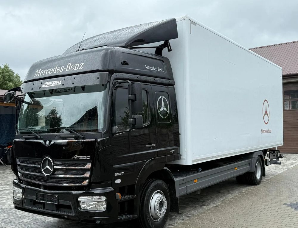 Mercedes-Benz ATEGO 1527/1530/IZOTERMA/WINDA/SPROWADZONY/E6/PIERWSZY WŁAŚCICIEL/AUTOMAT/18EURO PALET/STAN BARDZO DOBRY - Φορτηγό ψυγείο: φωτογραφία 1 Mercedes-Benz ATEGO 1527/1530/IZOTERMA/WINDA/SPROWADZONY/E6/PIERWSZY WŁAŚCICIEL/AUTOMAT/18EURO PALET/STAN BARDZO DOBRY - Φορτηγό ψυγείο: φωτογραφία 1
