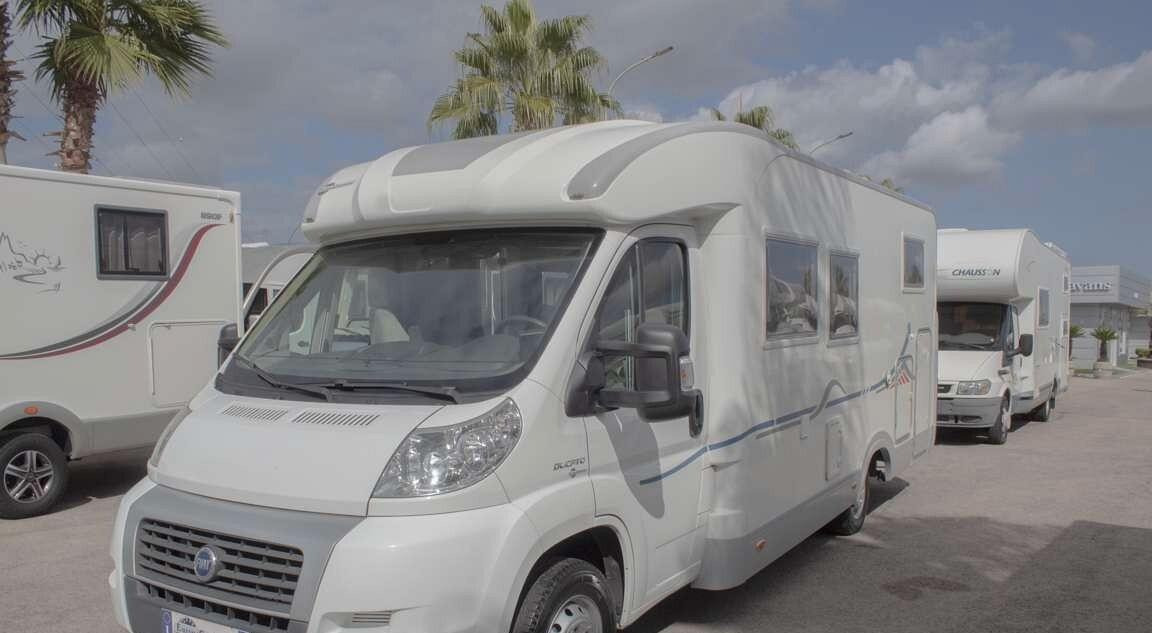 Adria coral 660 - Ημιενιαίο αυτοκινούμενο: φωτογραφία 3 Adria coral 660 - Ημιενιαίο αυτοκινούμενο: φωτογραφία 3