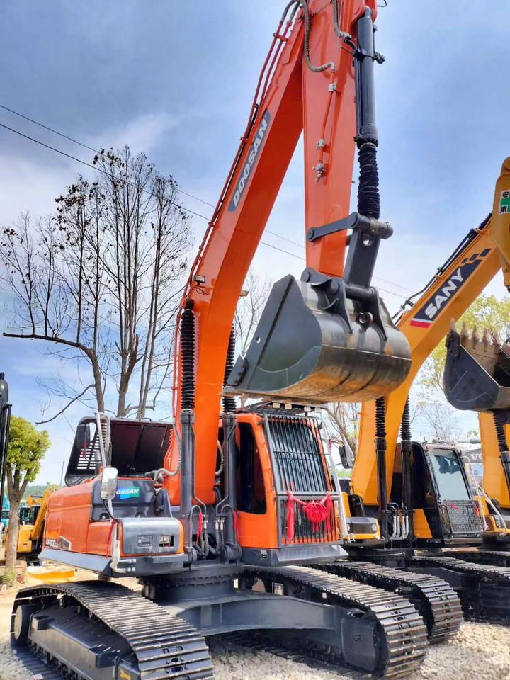 Doosan DX 300 Korea imports doosan DX300 - Ερπυστριοφόρος εκσκαφέας: φωτογραφία 5 Doosan DX 300 Korea imports doosan DX300 - Ερπυστριοφόρος εκσκαφέας: φωτογραφία 5