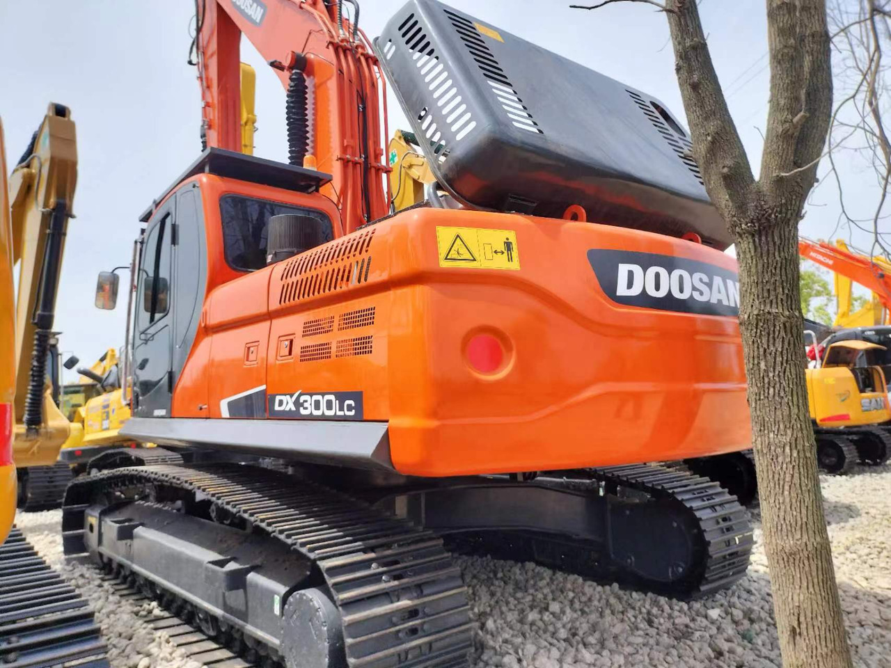Doosan DX 300 Korea imports doosan DX300 - Ερπυστριοφόρος εκσκαφέας: φωτογραφία 1 Doosan DX 300 Korea imports doosan DX300 - Ερπυστριοφόρος εκσκαφέας: φωτογραφία 1