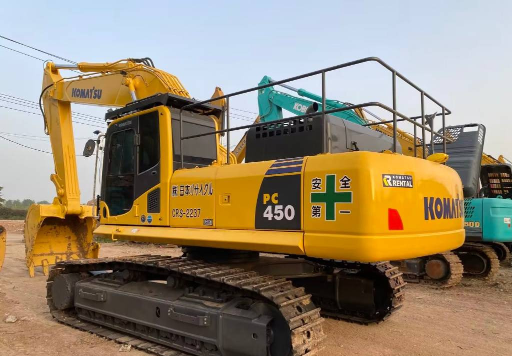KOMATSU PC 450-8 - Ερπυστριοφόρος εκσκαφέας: φωτογραφία 1 KOMATSU PC 450-8 - Ερπυστριοφόρος εκσκαφέας: φωτογραφία 1
