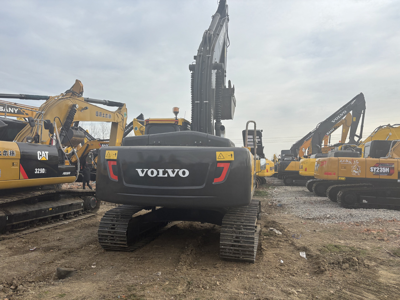 Volvo EC 240 - Ερπυστριοφόρος εκσκαφέας: φωτογραφία 3 Volvo EC 240 - Ερπυστριοφόρος εκσκαφέας: φωτογραφία 3
