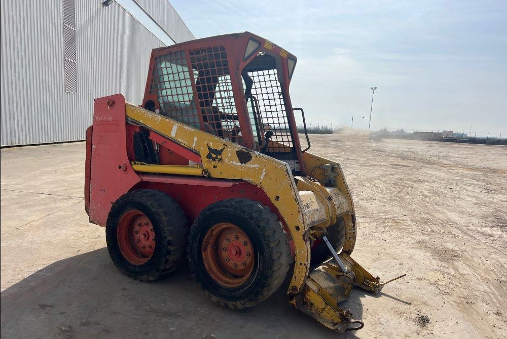 Bobcat 753 - Φορτωτής πλάγιας ολίσθησης: φωτογραφία 4 Bobcat 753 - Φορτωτής πλάγιας ολίσθησης: φωτογραφία 4
