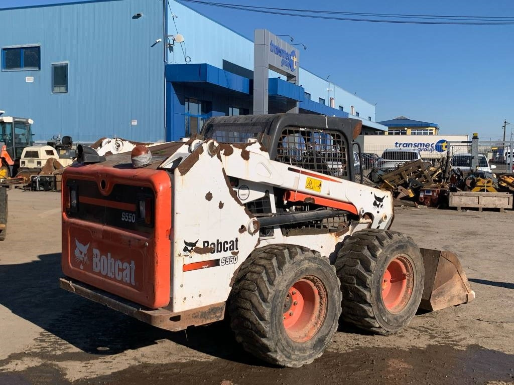 Bobcat S 550 - Φορτωτής πλάγιας ολίσθησης: φωτογραφία 3 Bobcat S 550 - Φορτωτής πλάγιας ολίσθησης: φωτογραφία 3
