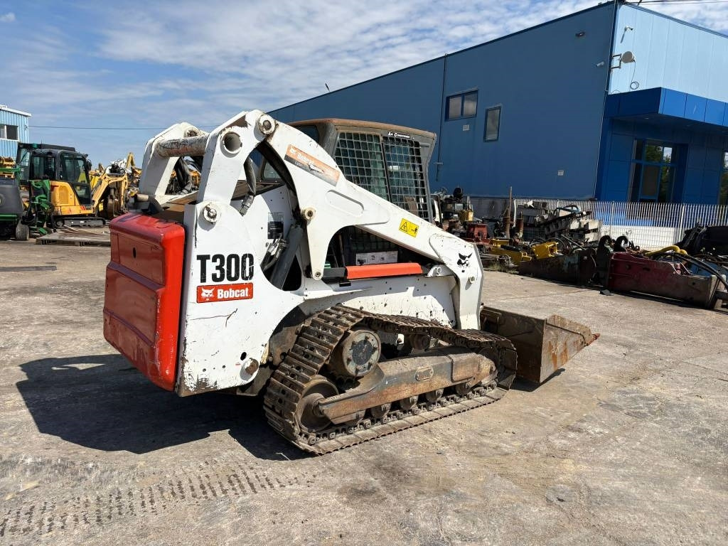 Bobcat T 300 - Φορτωτής πλάγιας ολίσθησης: φωτογραφία 4 Bobcat T 300 - Φορτωτής πλάγιας ολίσθησης: φωτογραφία 4