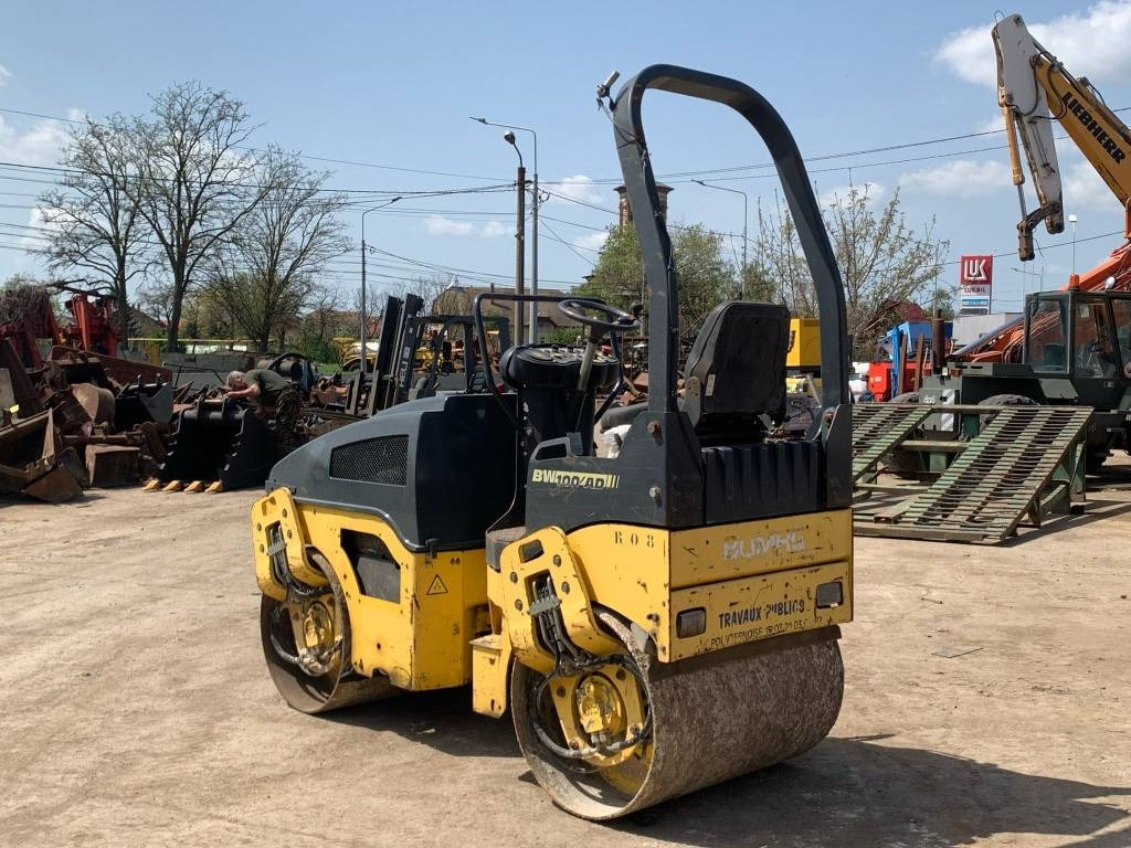 Bomag BW 100 AD-4 - Ασφαλτικός οδοστρωτήρας: φωτογραφία 4 Bomag BW 100 AD-4 - Ασφαλτικός οδοστρωτήρας: φωτογραφία 4