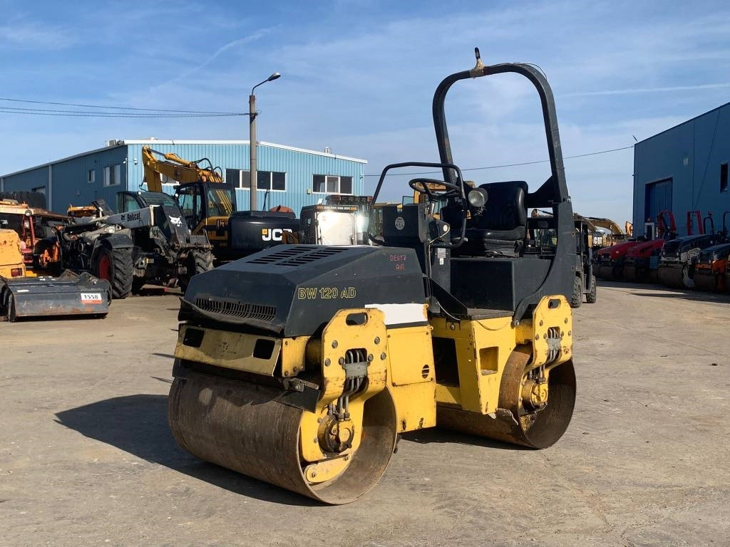 Bomag BW 120 AD-3 - Ασφαλτικός οδοστρωτήρας: φωτογραφία 4 Bomag BW 120 AD-3 - Ασφαλτικός οδοστρωτήρας: φωτογραφία 4